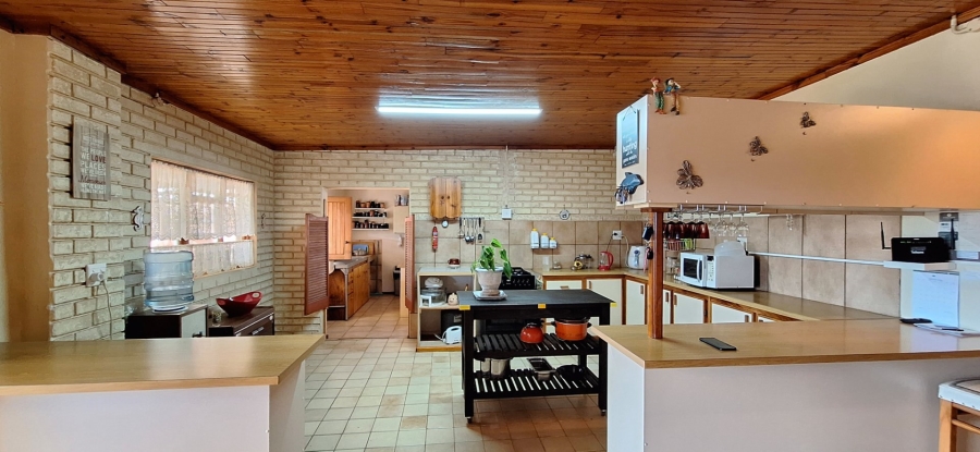 4 Bedroom Property for Sale in Albertinia Western Cape